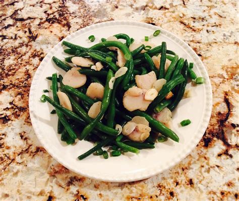 How many protein are in buttered green beans and water chestnuts - calories, carbs, nutrition