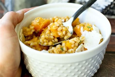 How many protein are in butternut squash and barley pilaf - stg - calories, carbs, nutrition