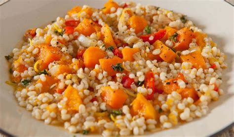 How many protein are in butternut squash and barley pilaf cup - calories, carbs, nutrition