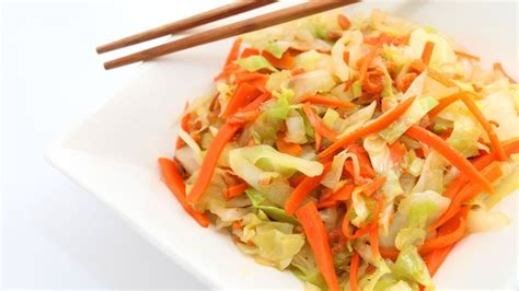 How many protein are in cabbage green crisp gingered chinese 4 oz - calories, carbs, nutrition
