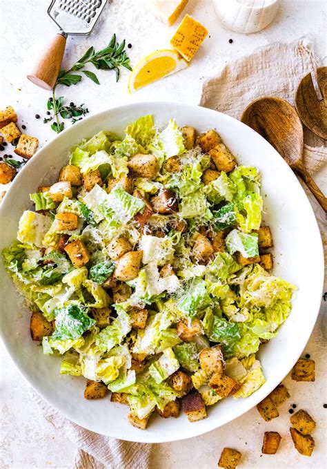 How many protein are in caesar salad (34815.14) - calories, carbs, nutrition