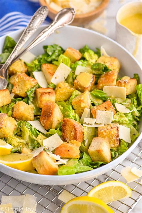 How many protein are in caesar salad (side) (to go) - calories, carbs, nutrition