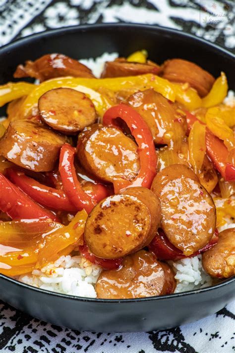 How many protein are in cajun kielbasa cellentani - calories, carbs, nutrition