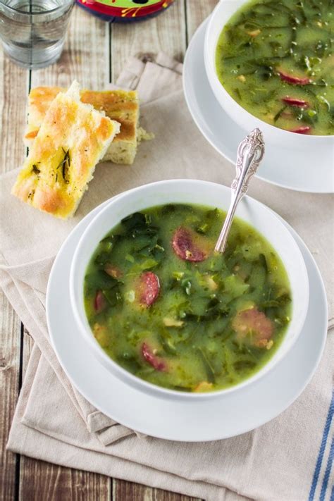 How many protein are in caldo verde - calories, carbs, nutrition