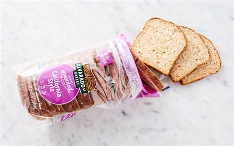 How many protein are in california style complete protein bread - calories, carbs, nutrition