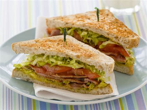 How many protein are in canadian bacon, tomato and parmesan panino - calories, carbs, nutrition