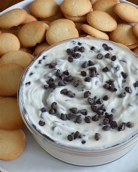 How many protein are in cannoli brownie dip - calories, carbs, nutrition