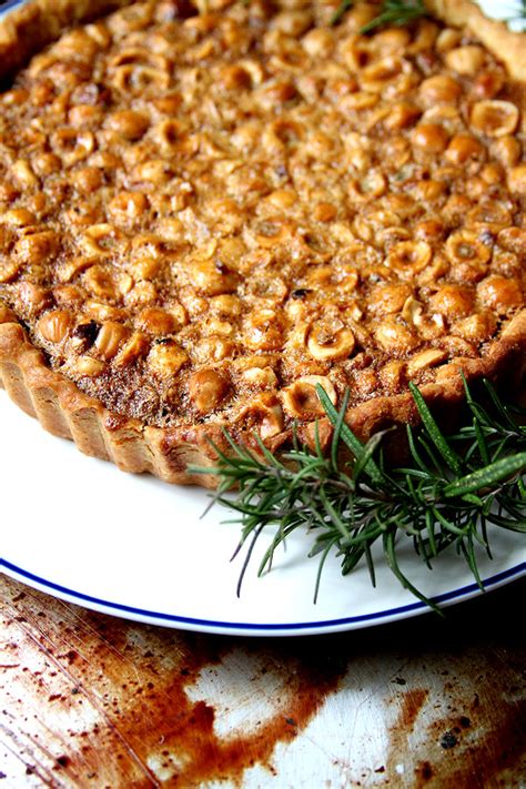 How many protein are in caramel hazelnut tartlet - calories, carbs, nutrition