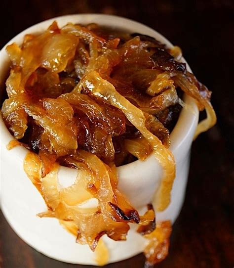 How many protein are in caramelized onions - calories, carbs, nutrition