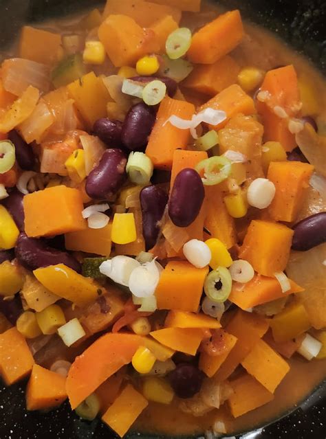 How many protein are in caribbean vegetable stew (38435.5) - calories, carbs, nutrition