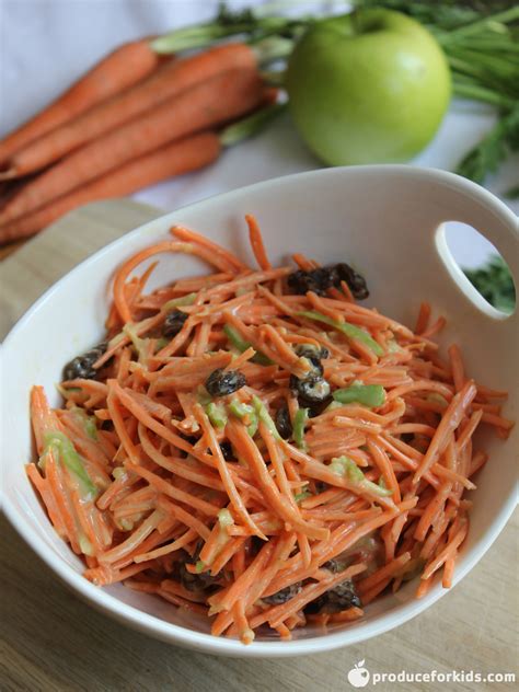 How many protein are in carrot and raisin salad - calories, carbs, nutrition