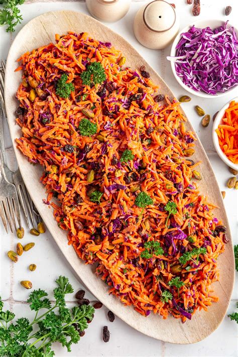 How many protein are in carrot raisin salad - calories, carbs, nutrition