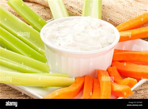 How many protein are in carrots and celery with light ranch dressing - calories, carbs, nutrition