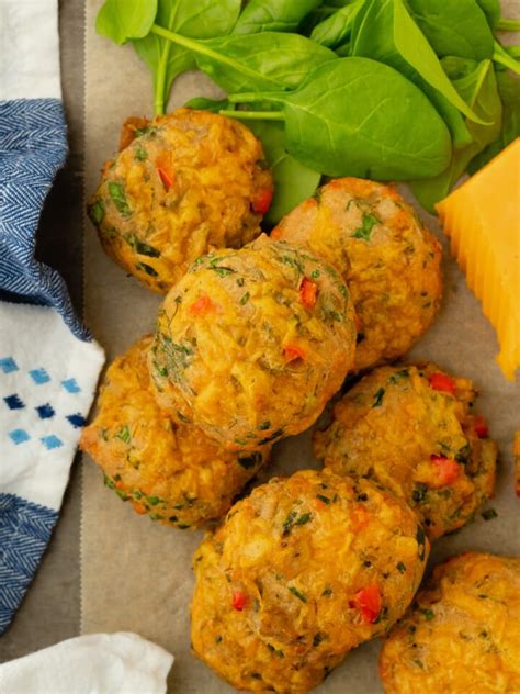 How many protein are in cerner kids cheddar biscuits - calories, carbs, nutrition
