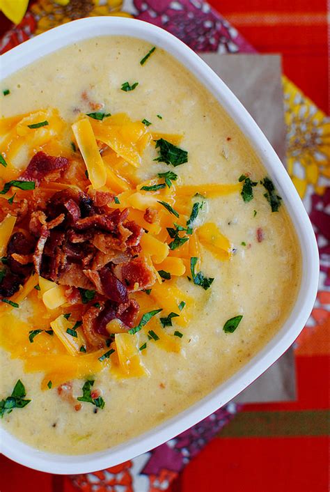 How many protein are in cheesy baked cauliflower chowder - calories, carbs, nutrition