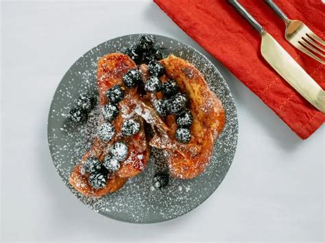 How many protein are in cherries jubilee french toast - calories, carbs, nutrition