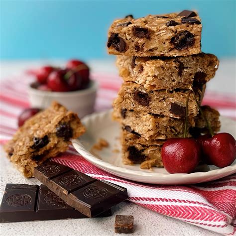 How many protein are in cherry breakfast bar - calories, carbs, nutrition