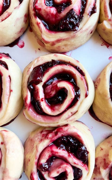 How many protein are in cherry cinnamon roll, with frosting - calories, carbs, nutrition