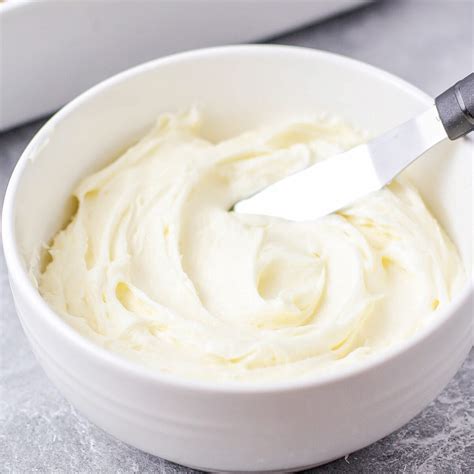 How many protein are in cherry cream cheese icing - calories, carbs, nutrition