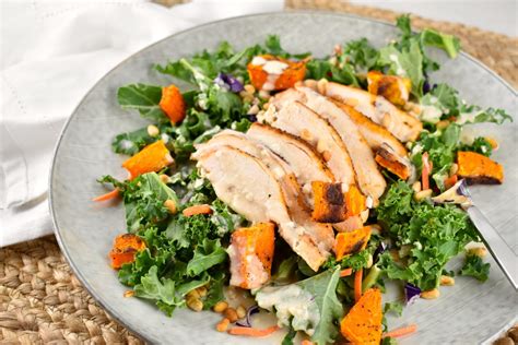 How many protein are in chicken and butternut squash salad - calories, carbs, nutrition