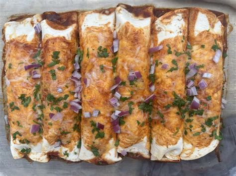 How many protein are in chicken enchiladas with cheese - calories, carbs, nutrition
