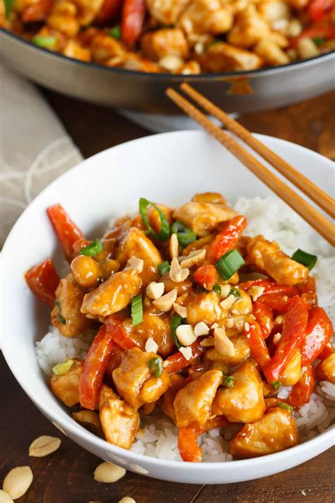 How many protein are in chicken in spicy peanut sauce - calories, carbs, nutrition