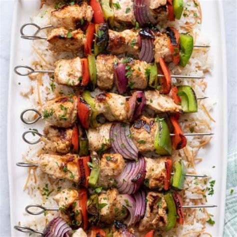 How many protein are in chicken kabob pita - calories, carbs, nutrition