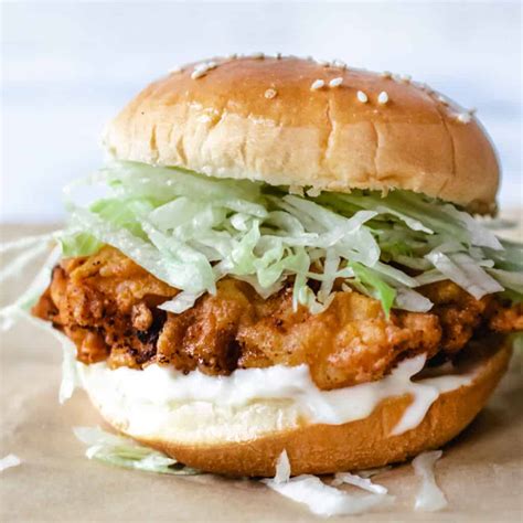 How many protein are in chicken patty sandwich - calories, carbs, nutrition