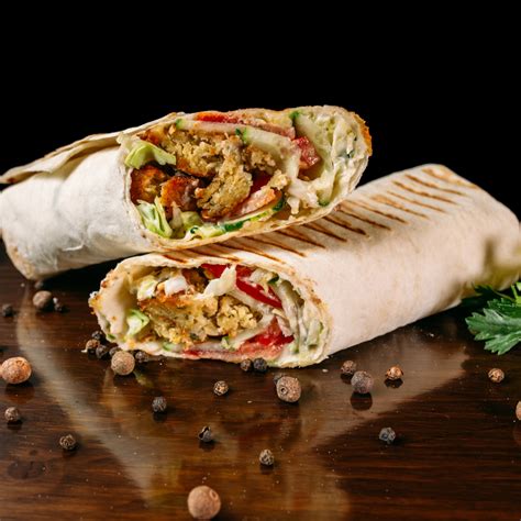 How many protein are in chicken shawarma wrap - calories, carbs, nutrition