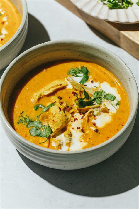 How many protein are in chicken tikka masala plate - calories, carbs, nutrition