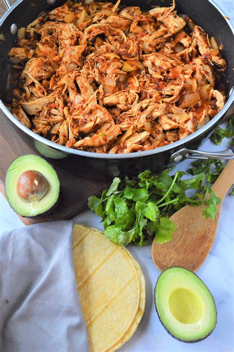 How many protein are in chicken tinga toatada (112934.1) - calories, carbs, nutrition