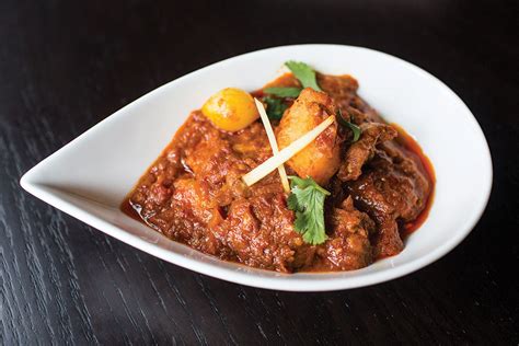 How many protein are in chicken vindaloo - calories, carbs, nutrition