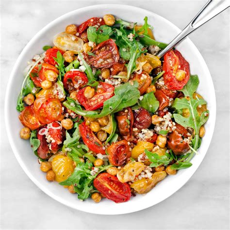 How many protein are in chickpea and tomato salad - calories, carbs, nutrition