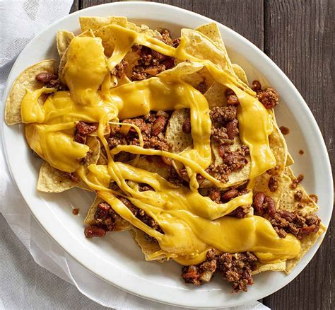 How many protein are in chili cheese nachos - calories, carbs, nutrition