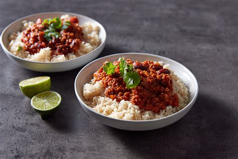 How many protein are in chilli non carne with rice - calories, carbs, nutrition