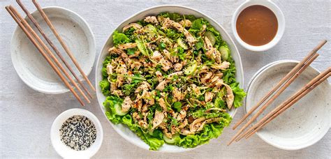 How many protein are in chinese bang bang chicken with salad & dressing - calories, carbs, nutrition