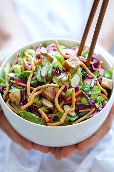 How many protein are in chinese chicken salad plate - calories, carbs, nutrition