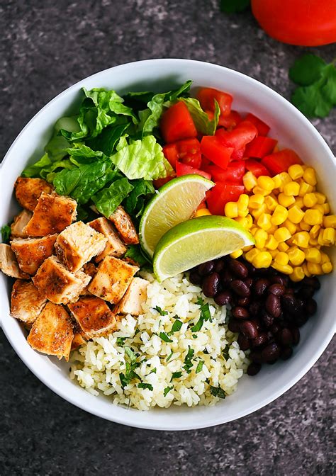 How many protein are in chipotle - chicken burrito (with white rice & cheese) - calories, carbs, nutrition
