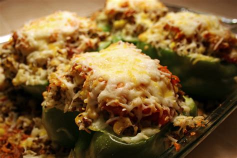 How many protein are in chipotle beef stuffed peppers - calories, carbs, nutrition