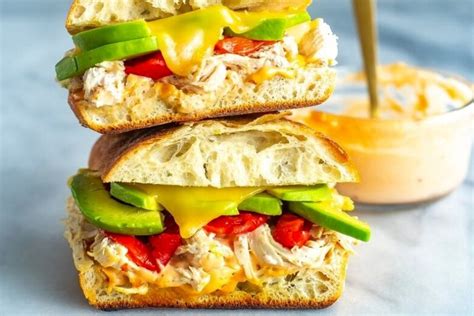 How many protein are in chipotle chicken, cheddar, avocado - calories, carbs, nutrition