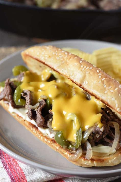 How many protein are in chipotle philly cheese steak sandwich - calories, carbs, nutrition