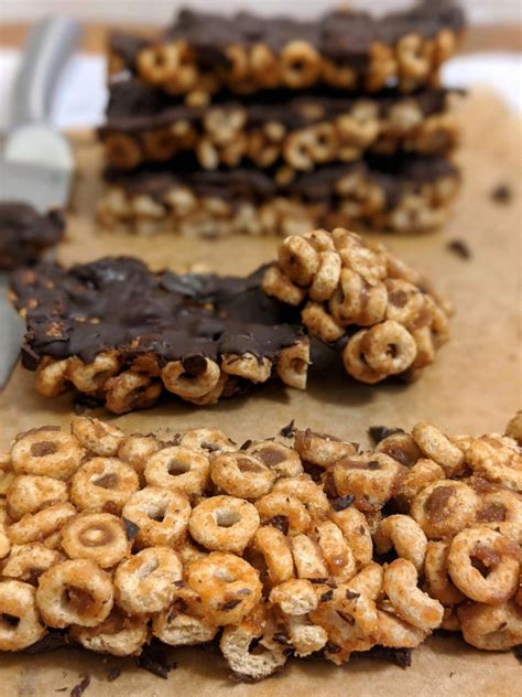 How many protein are in chocolate cheerios cereal bar - calories, carbs, nutrition