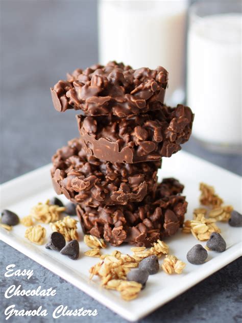 How many protein are in chocolate clusters - calories, carbs, nutrition