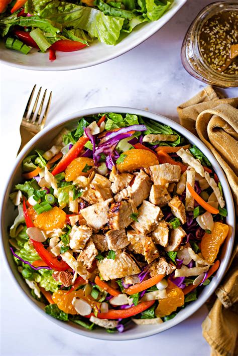 How many protein are in chopped sesame chicken salad - calories, carbs, nutrition