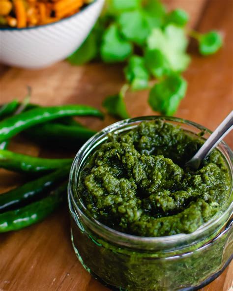 How many protein are in cilantro mint chutney - calories, carbs, nutrition