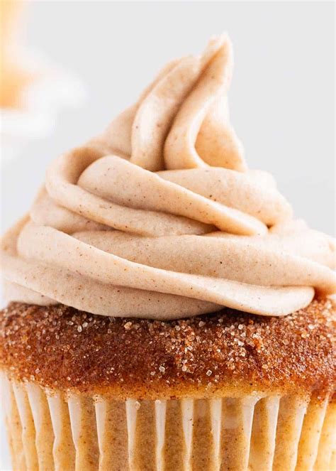 How many protein are in cinnamon cream cheese icing - calories, carbs, nutrition