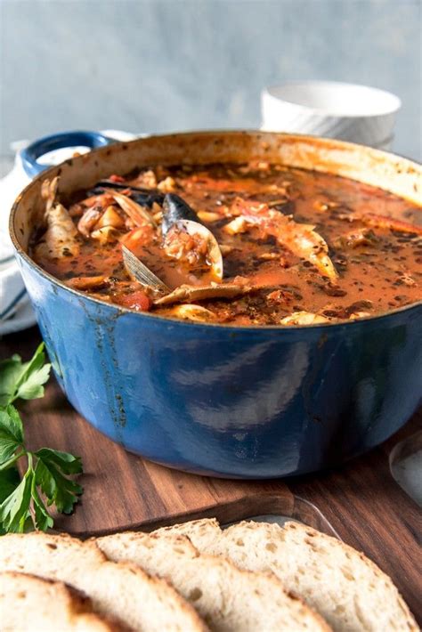 How many protein are in cioppino broth - calories, carbs, nutrition