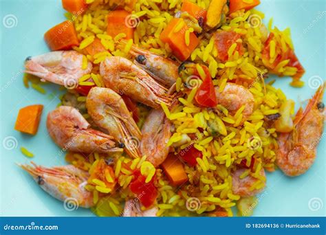 How many protein are in cioppino paella turmeric - calories, carbs, nutrition