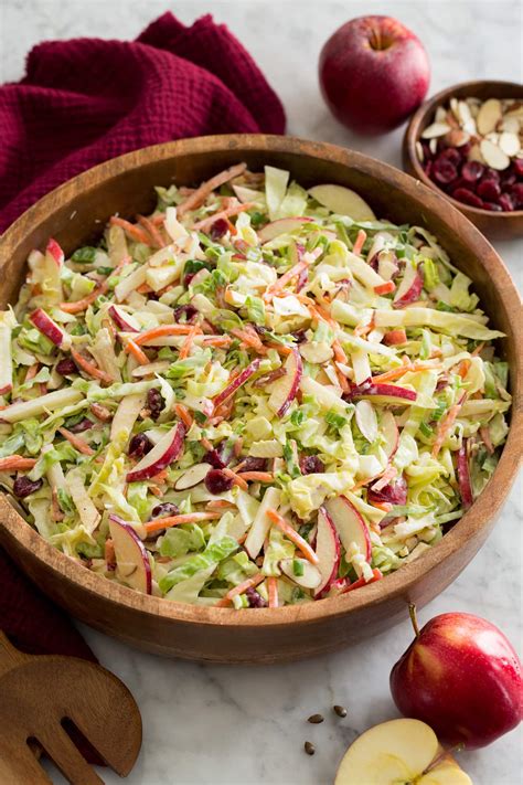 How many protein are in cole slaw with apples - calories, carbs, nutrition