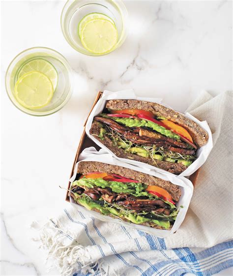 How many protein are in cool portobello avocado club sandwich - calories, carbs, nutrition